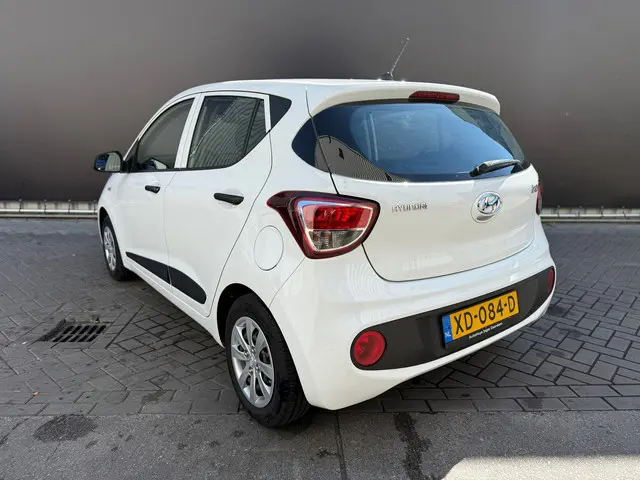 Hyundai i10 2