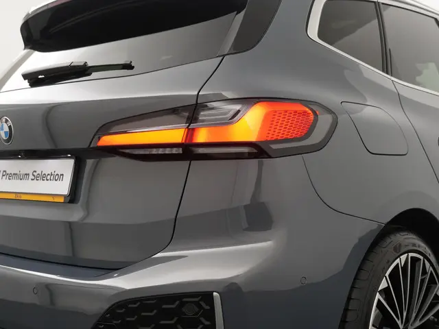 BMW 2 Serie Active Tourer 220i 2024 Benzine 28