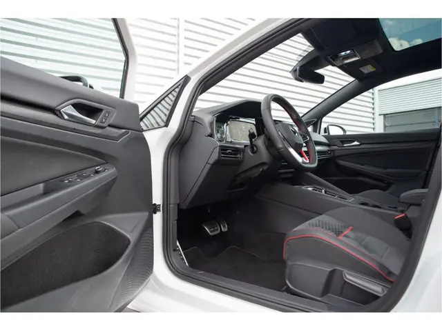 Volkswagen Golf 2.0 TSI GTI Clubsport 2021 Benzine 11