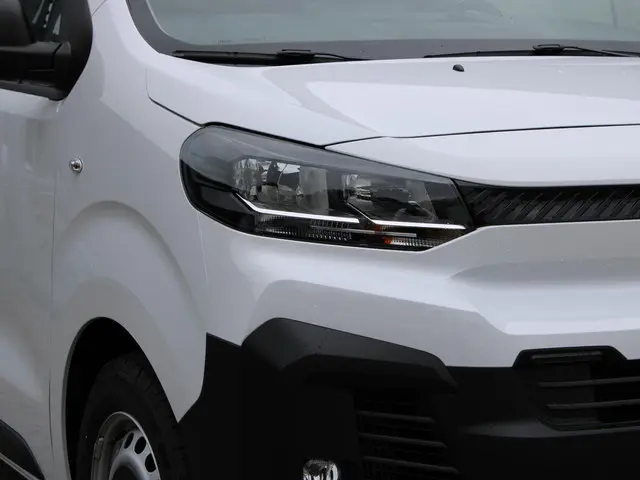 Citroën Jumpy 2.0 BlueHDI 145 S&S L3 2024 Diesel 9