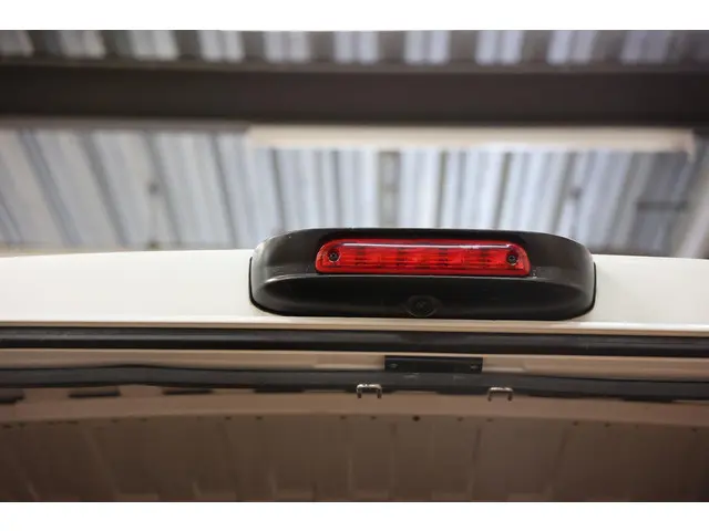 Peugeot Boxer 435 2.2 BlueHDi 140PK L4H2 2022 Diesel 14