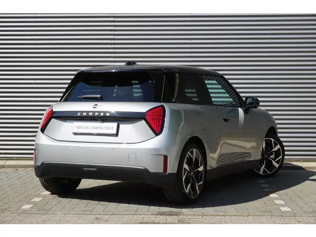 MINI 3-Deurs Cooper E 2025 Elektrisch 9