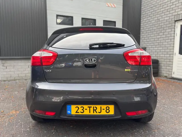 Kia Rio 1.2 CVVT Plus Pack 2012 Benzine 6