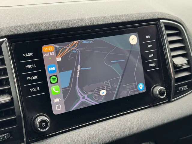 Škoda Karoq 1.5 TSI DSG ACT Ambition 2024 Benzine 16