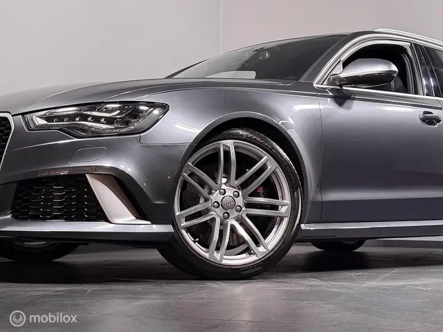 Audi RS6 Avant 4.0 TFSI RS 6 quattro 2014 Benzine 37
