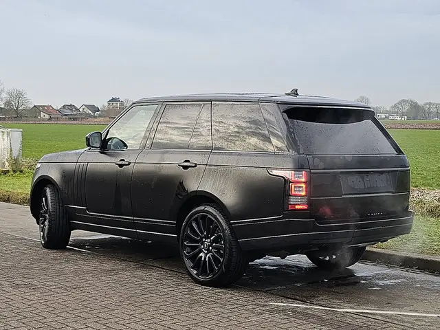Land Rover Range Rover LANDROVER 2016 Benzine 6