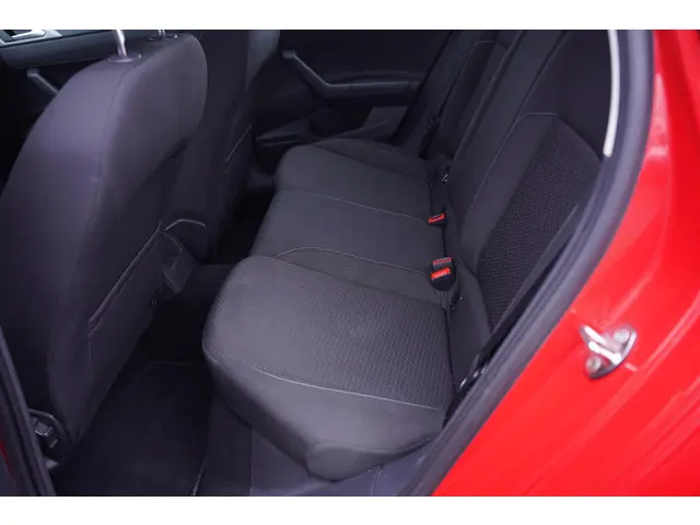 Volkswagen Polo 1.0 TSI Polo Comfortline 2019 Benzine 31