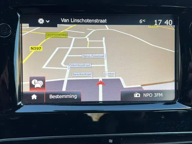 Renault Clio 0.9 TCe Limited 2017 Benzine 22