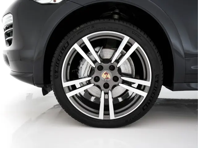 Porsche Cayenne 4.2 D S 2013 Diesel 30