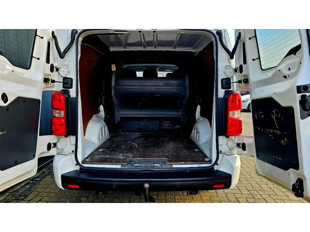 Opel Vivaro 2.0 CDTI L3H1 DC Innovation 2021 Diesel 20