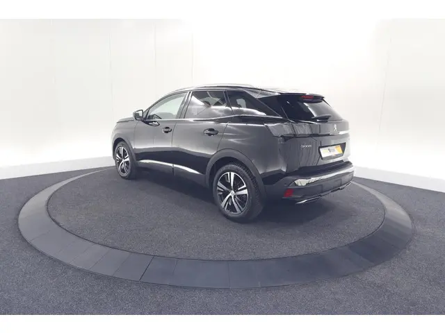 Peugeot 3008 1.2 Hybrid 136 GT 2024 Hybride Benzine 12