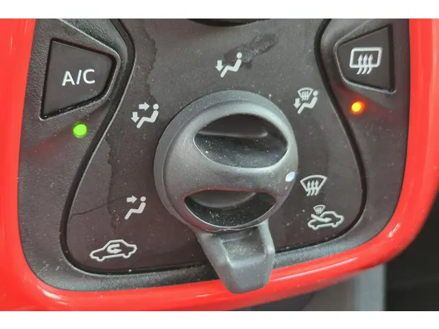 Citroën C1 1.0 e-VTi Airscape Feel 2014 Benzine 35