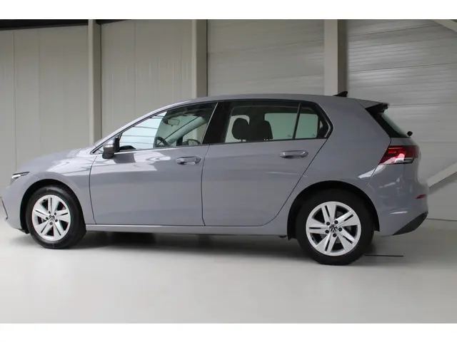 Volkswagen Golf 1.0 TSI Golf 2021 Benzine 5