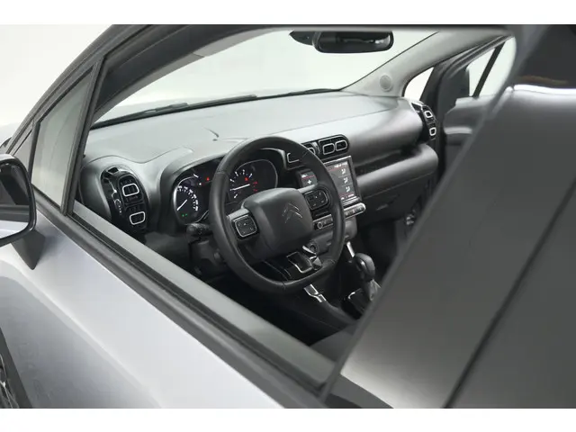 Citroën C3 Aircross PureTech 130 EAT6 Max 2024 Benzine 2