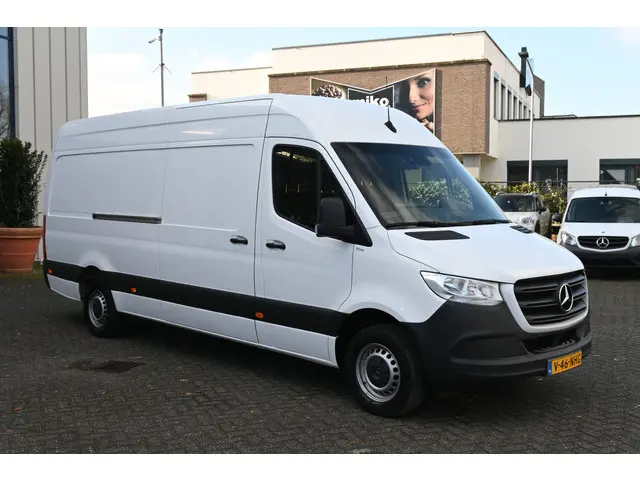 Mercedes-Benz Sprinter 317 CDI L3H2 2024 Diesel 10