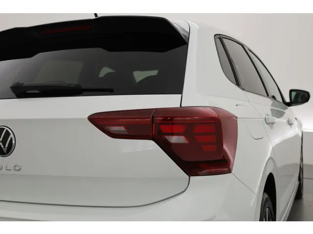 Volkswagen Polo 1.0 TSI R-Line DSG 2023 Benzine 35