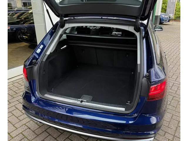 Audi A4 Avant 40 TFSI Advanced Edition 2022 Benzine 34