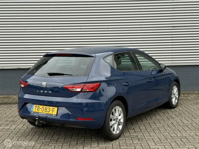SEAT Leon 1.6 TDI Style TREKHAAK, BTW 2018 Diesel 6