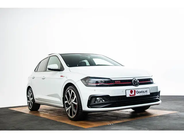 Volkswagen Polo 2.0 TSI GTI 2019 Benzine 32