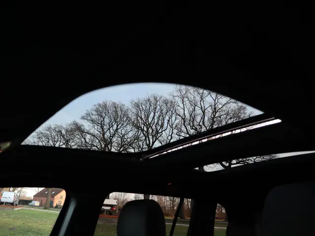 Mercedes-Benz GLB 200 2021 Benzine 13