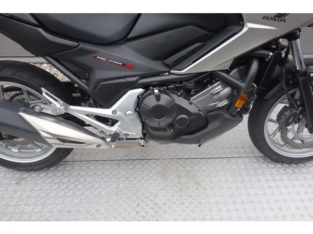 Honda NC 750 X ABS 2016 Benzine 9