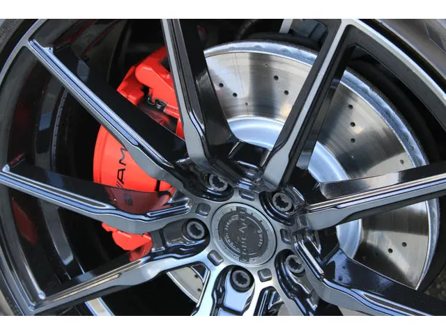 Mercedes-Benz GLA 180 AMG 2022 Benzine 29