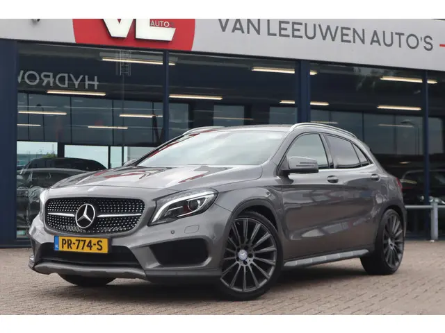Mercedes-Benz GLA 200 Edition 1 2014 Benzine