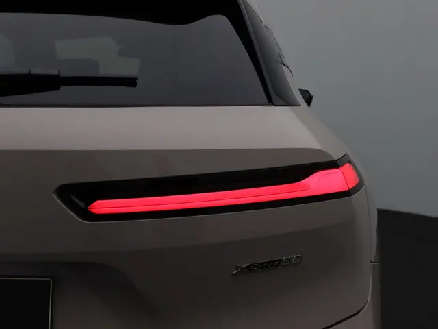 BMW iX xDrive60 2026 Elektrisch 9