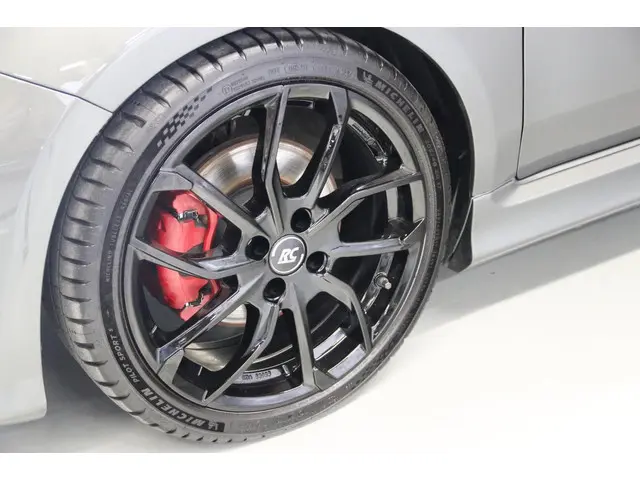 Fiat 500 1.4 T-Jet Abarth Elaborabile 2015 Benzine 4