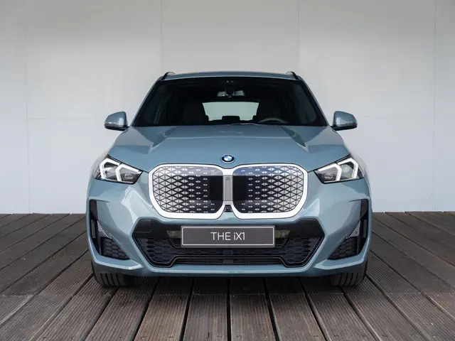 BMW iX1 eDrive20 2025 Elektrisch 3