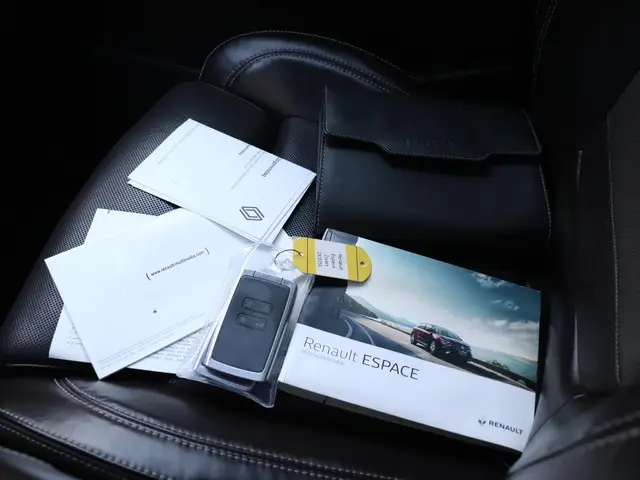 Renault Espace 1.6 dCi Initiale Paris 7p. 2018 Diesel 32