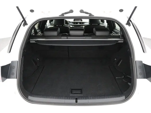 Lexus CT 200h F Sport Line 2015 Hybride Benzine 23