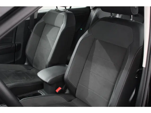 Volkswagen T-Roc 1.5 TSI 150pk DSG Style 2023 Benzine 11