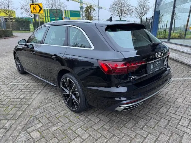 Audi A4 Avant 40 TFSI Business Edition 2020 Benzine 4