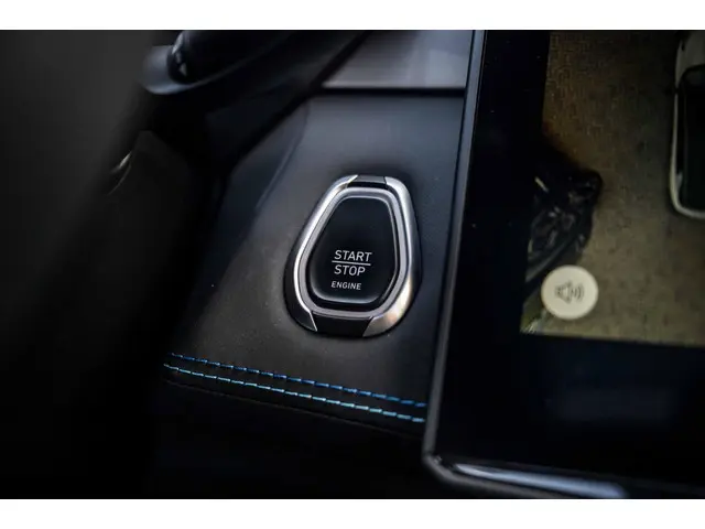 Lynk & Co 01 1.5|Pano|Car Play|360 Cam| 2023 Hybride Benzine 22