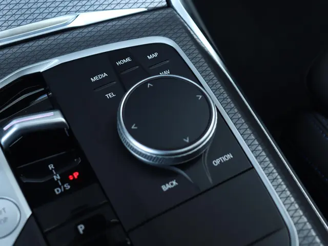 BMW 3 Serie Touring 330e 2025 Hybride Benzine 21