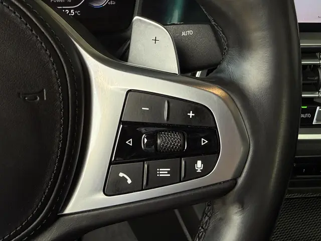 BMW 3 Serie 320i 2021 Benzine 27