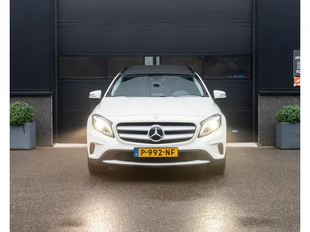 Mercedes-Benz GLA 200 CDI 4Matic AMG | 2014 Diesel 2
