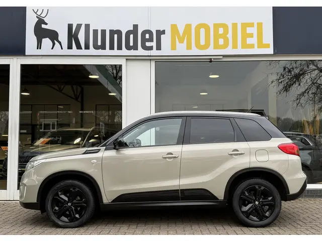 Suzuki Vitara 1.6 Exclusive Aut. 2016 Benzine 2