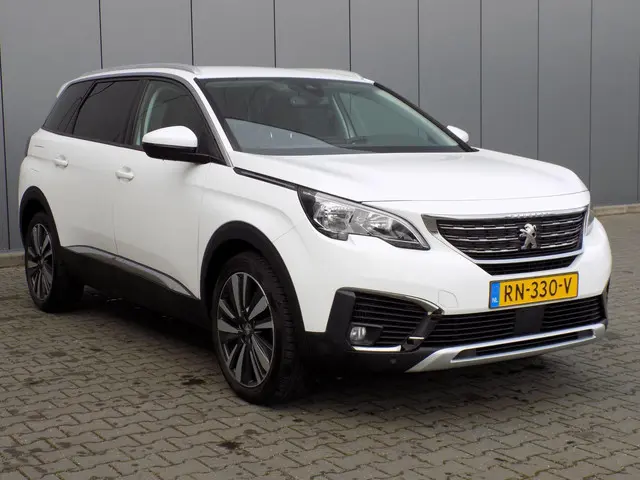 Peugeot 5008 1.2 PureTech Blue Lease Premium 2018 Benzine 5