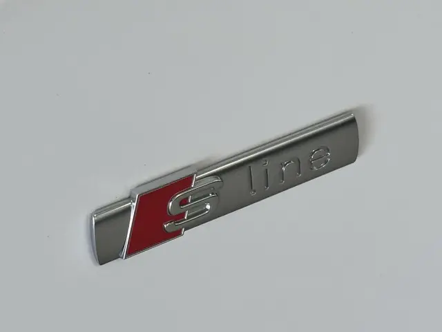 Audi Q2 30 TFSI S-Line 2022 Benzine 17