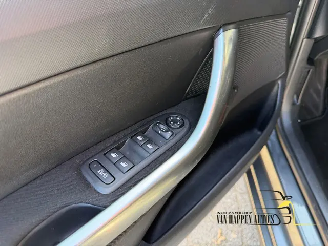 Peugeot 308 1.6 VTi Style / apk 3-2027 2013 Benzine 17