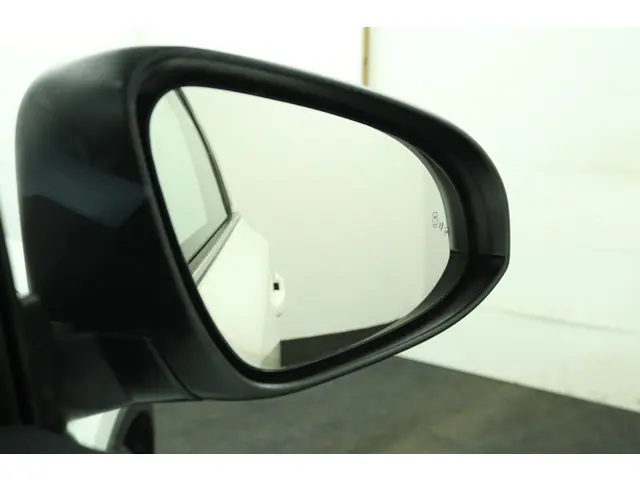 Toyota C-HR 1.8 Hybrid Style 2021 Hybride Benzine 42