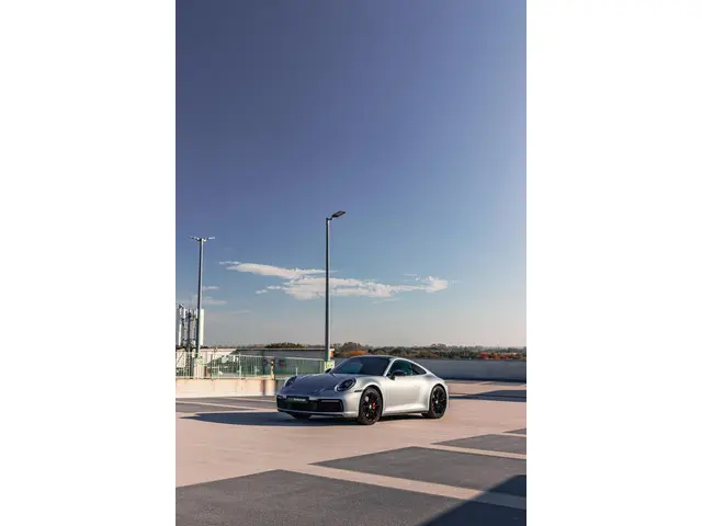 Porsche 911 3.0 Carrera 4S 2021 Benzine 75