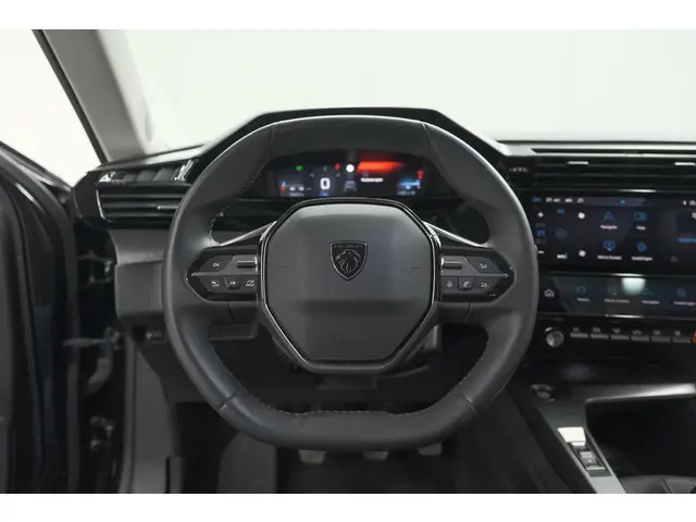 Peugeot 308 PureTech 130 Allure 2022 Benzine 31