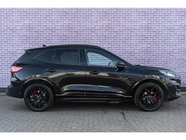 Ford Kuga 2.5 PHEV ST-Line X 2023 Hybride Benzine 6