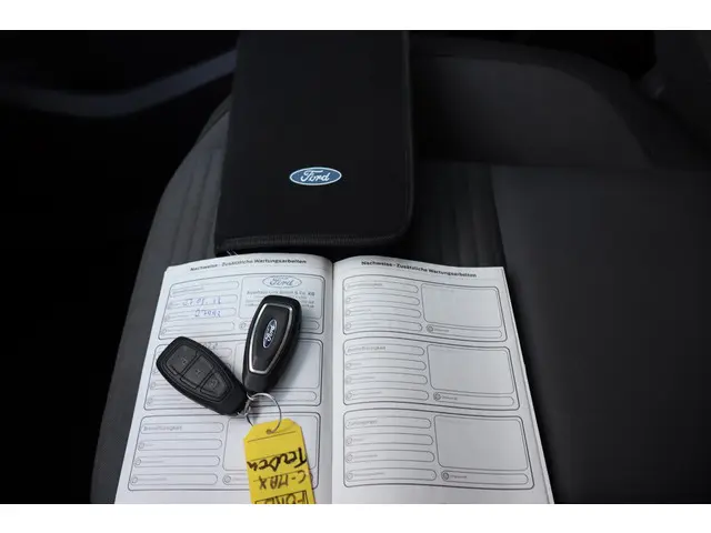Ford C-MAX 1.5 TDCi Titanium Lease Edition 2016 Diesel 3
