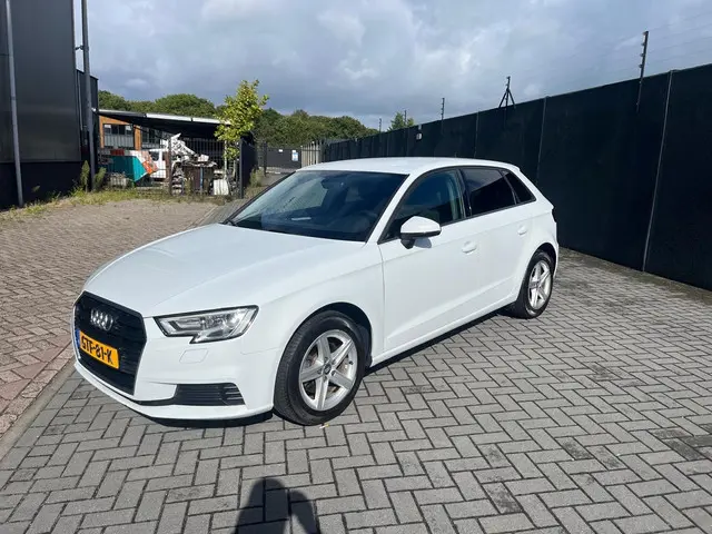 Audi A3 SPORTBACK 30 TDI 2019 Diesel 8