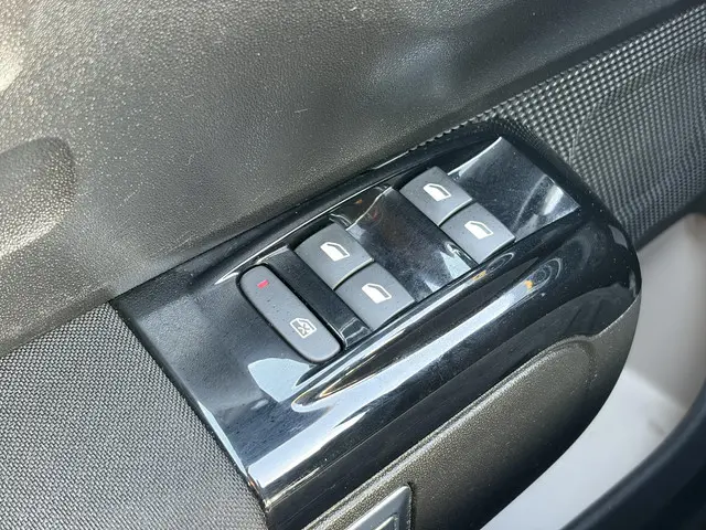 Citroën C3 1.2 PureTech Feel 2017 Benzine 26