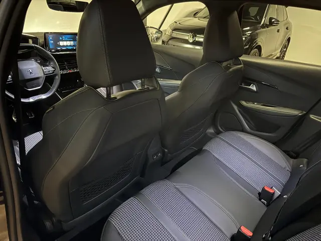 Peugeot 208 1.2 PureTech GT-Line CAM VOL' 2020 Benzine 29